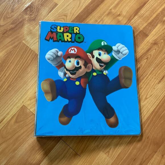 Collectable Super‎ Mario 3 Ring Binder - Picture 1 of 3